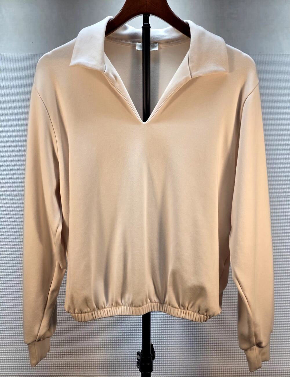 AYR The Courtside Polo Sweatshirt‎ Ivory Cream Collared V-Neck Pullover Medium M